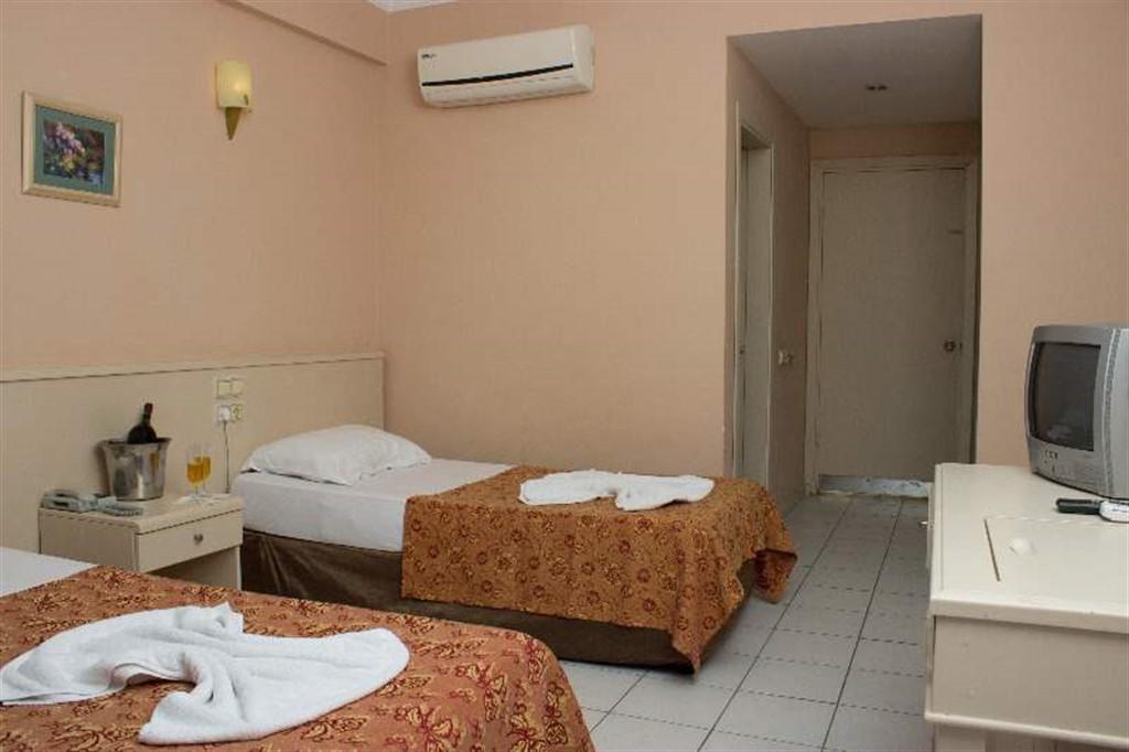 קמר Club Herakles Hotel מראה חיצוני תמונה
